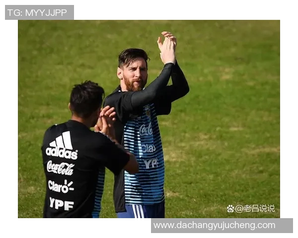 C罗与梅西：从竞技对手到相互尊重的传奇友谊之路